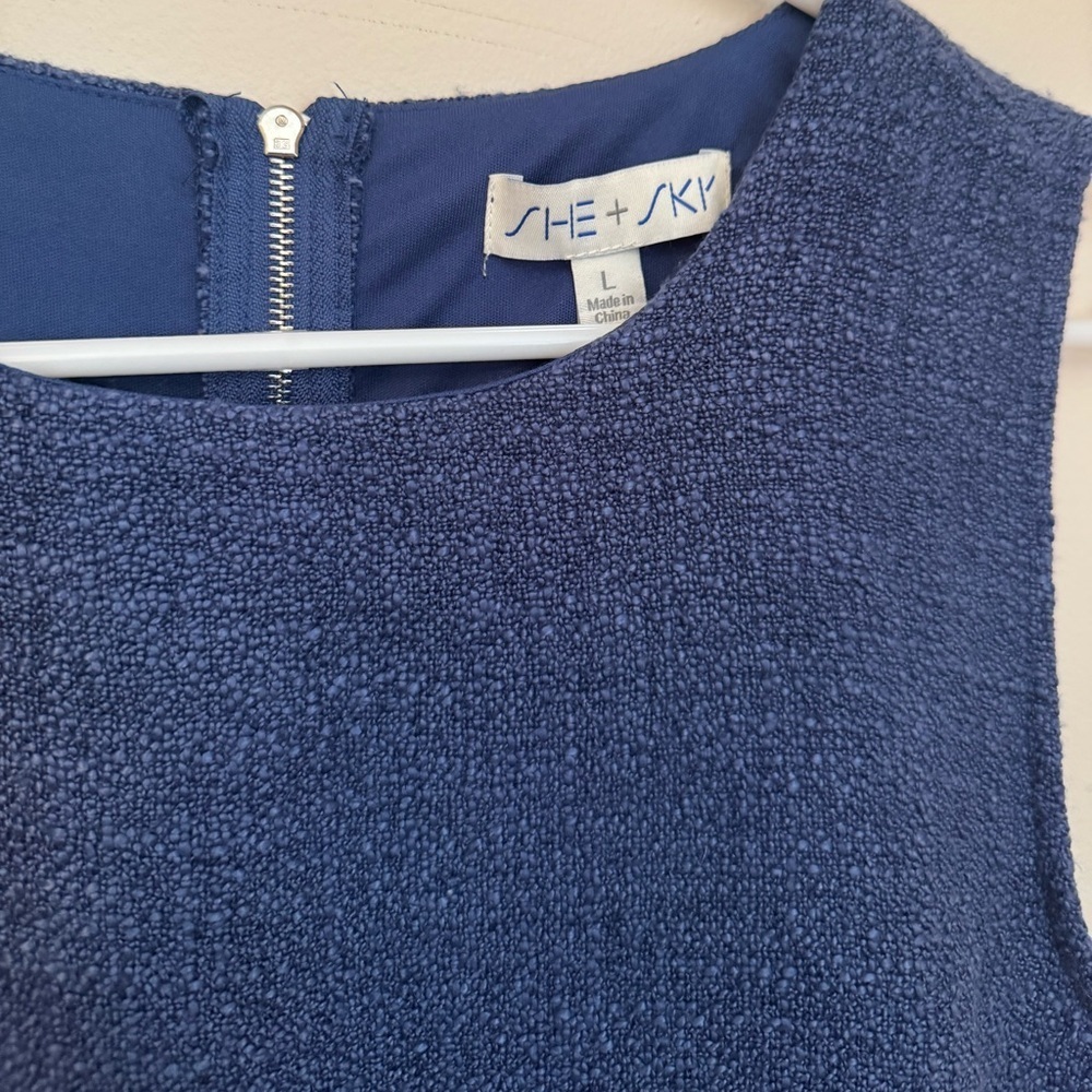 She + Sky Navy Textured Sleeveless Ruffle Hem Dress Size Large NWT - Picture 5 of 7